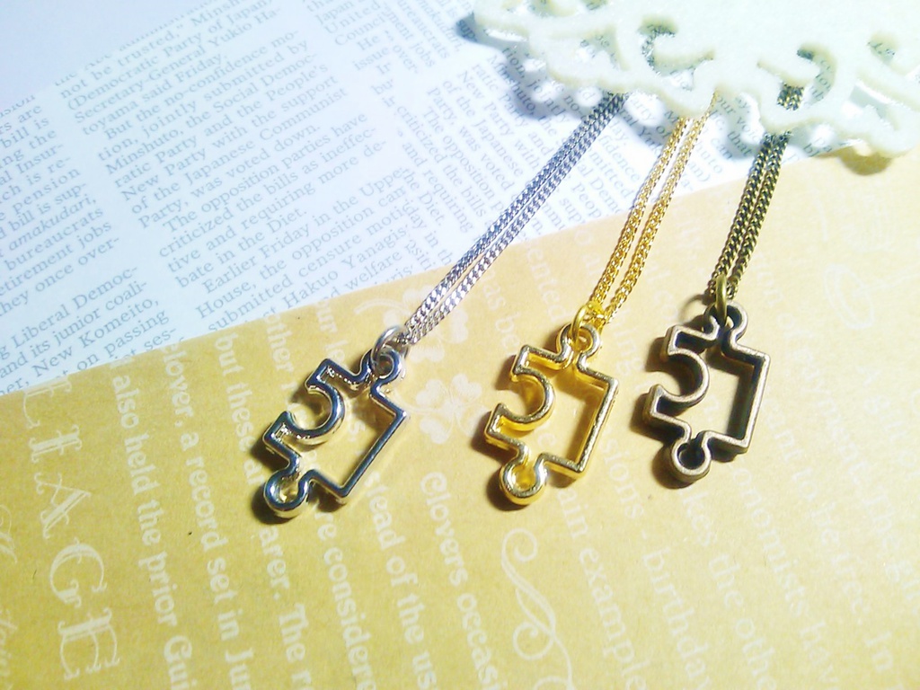 パズルのネックレス(全3色