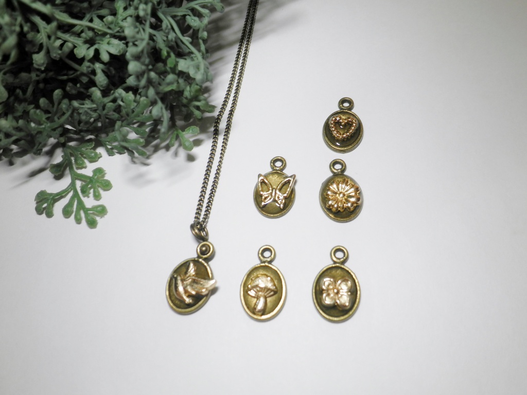 ぷちアンティークネックレス