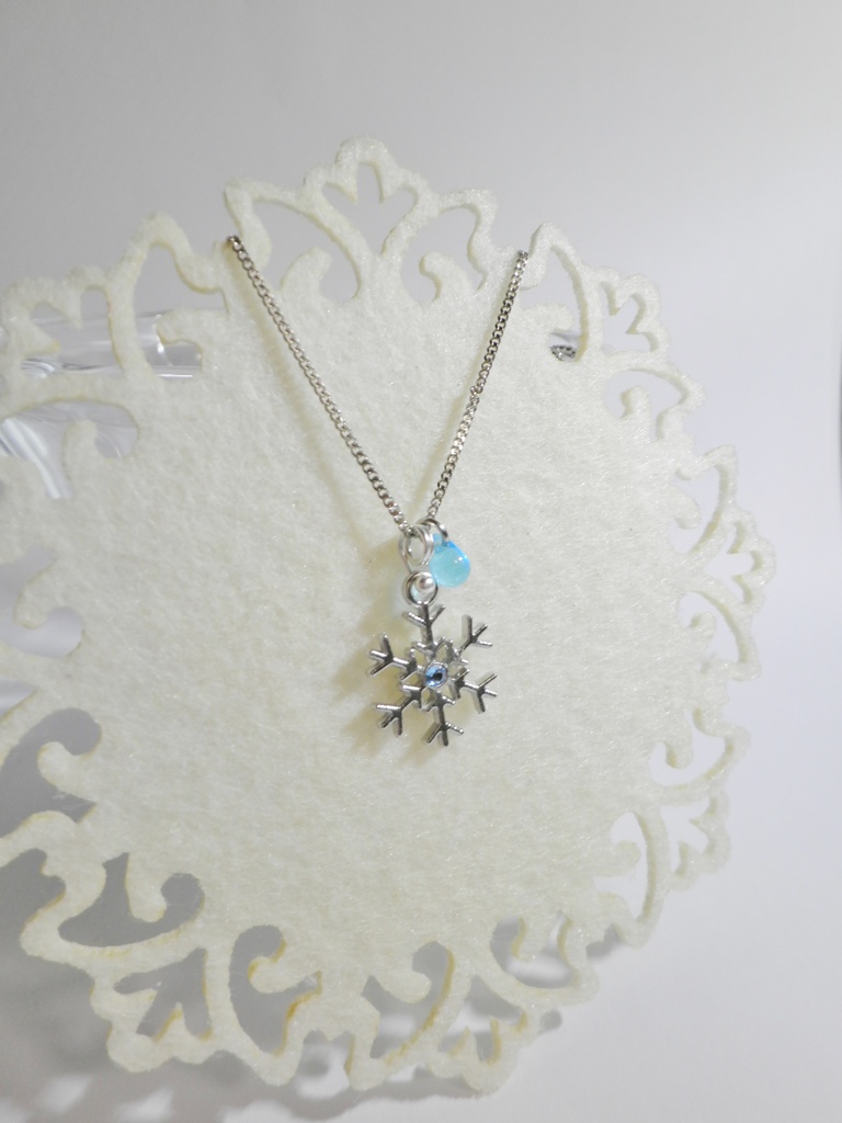 雪のネックレス(選べるオプション)