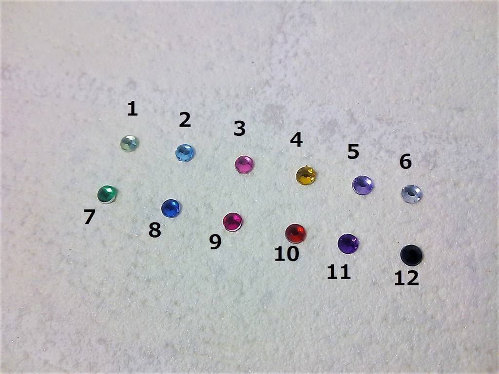 透かしリーフのヘアピン(ストーンのお色が選べます。