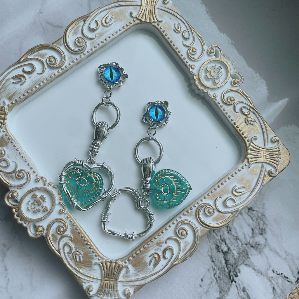 概念アクセサリー2