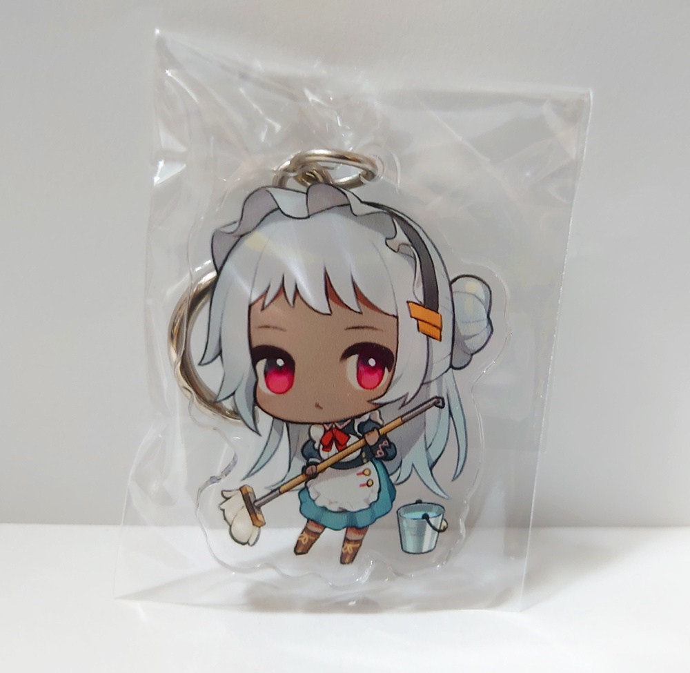 メイドのアクリルキーホルダー