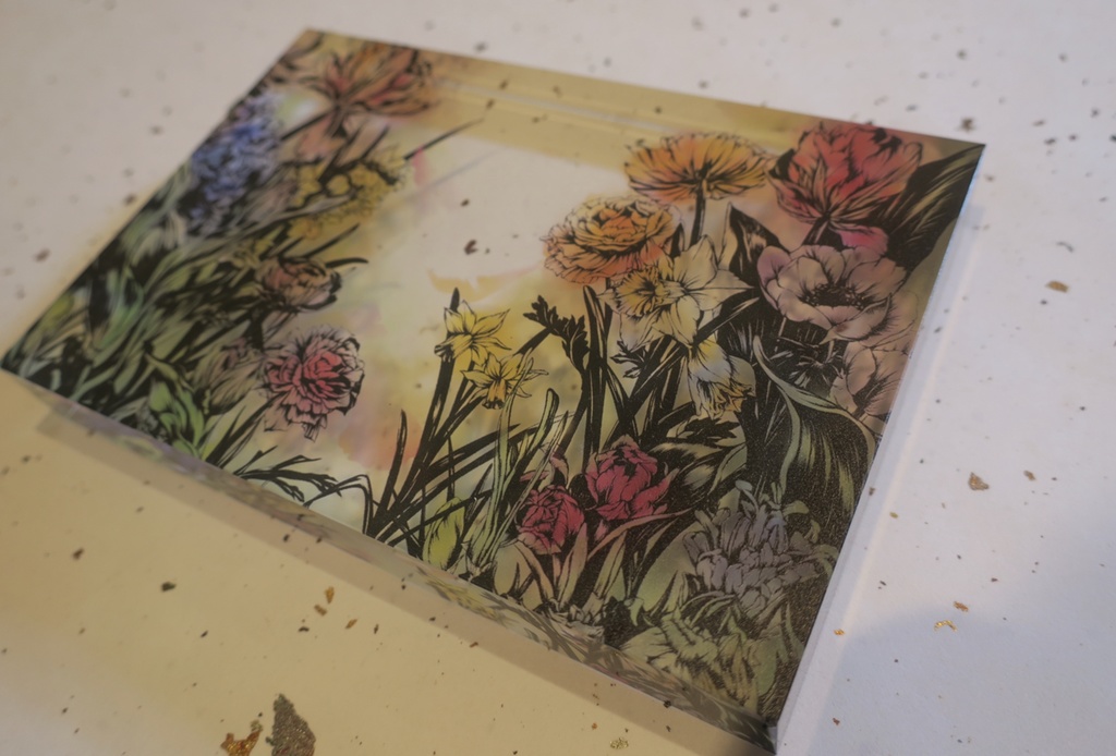 アクリルブロック 花芽吹く