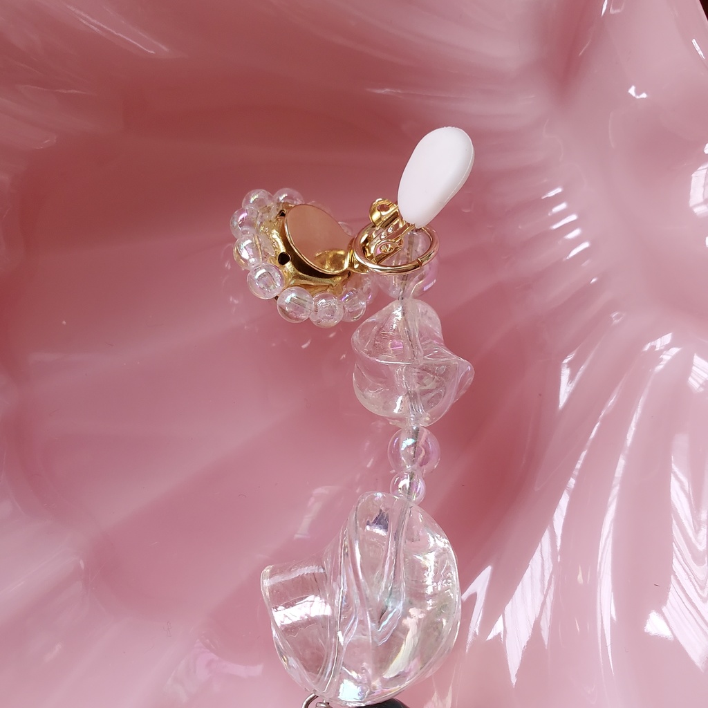 門にして鍵イメージイヤリング