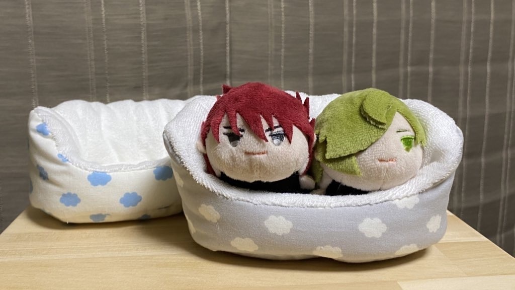 もちもちベッド・大(白・グレー・ラブラブピンク)