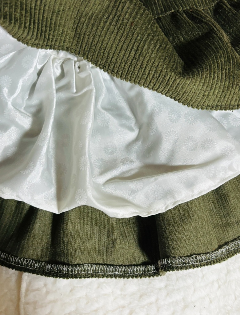 三段ティアードスカート+ベレー帽セット(カーキ)