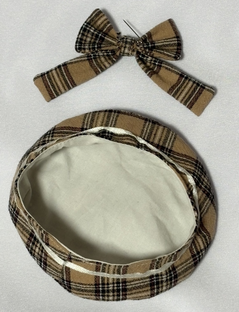 セーラーつけ襟つきチェックワンピース+ベレー帽セット(ブラウン)