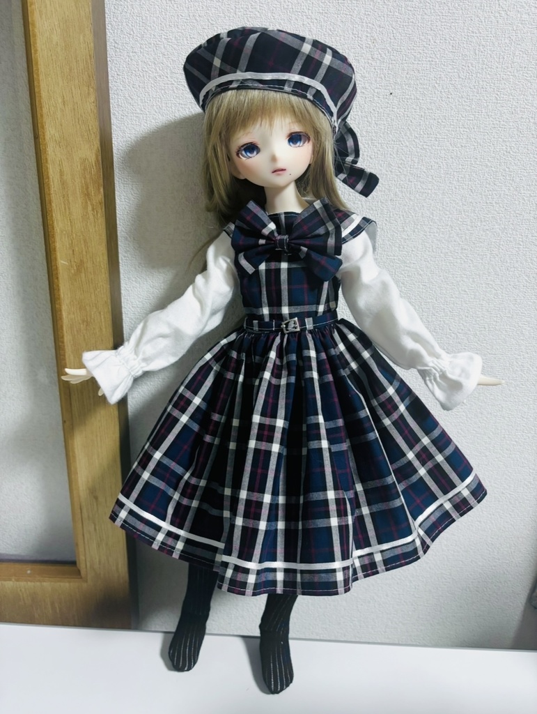 セーラーつけ襟つきチェックワンピース＋ベレー帽セット(ブルー)