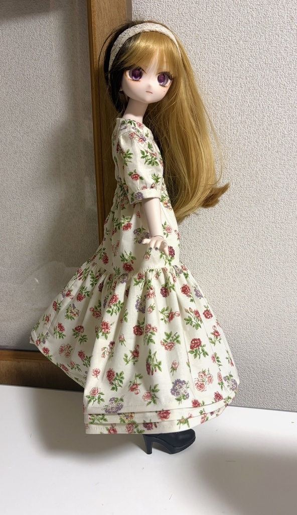 ウエストゴムワンピース+ヘアバンドセット(赤バラ)