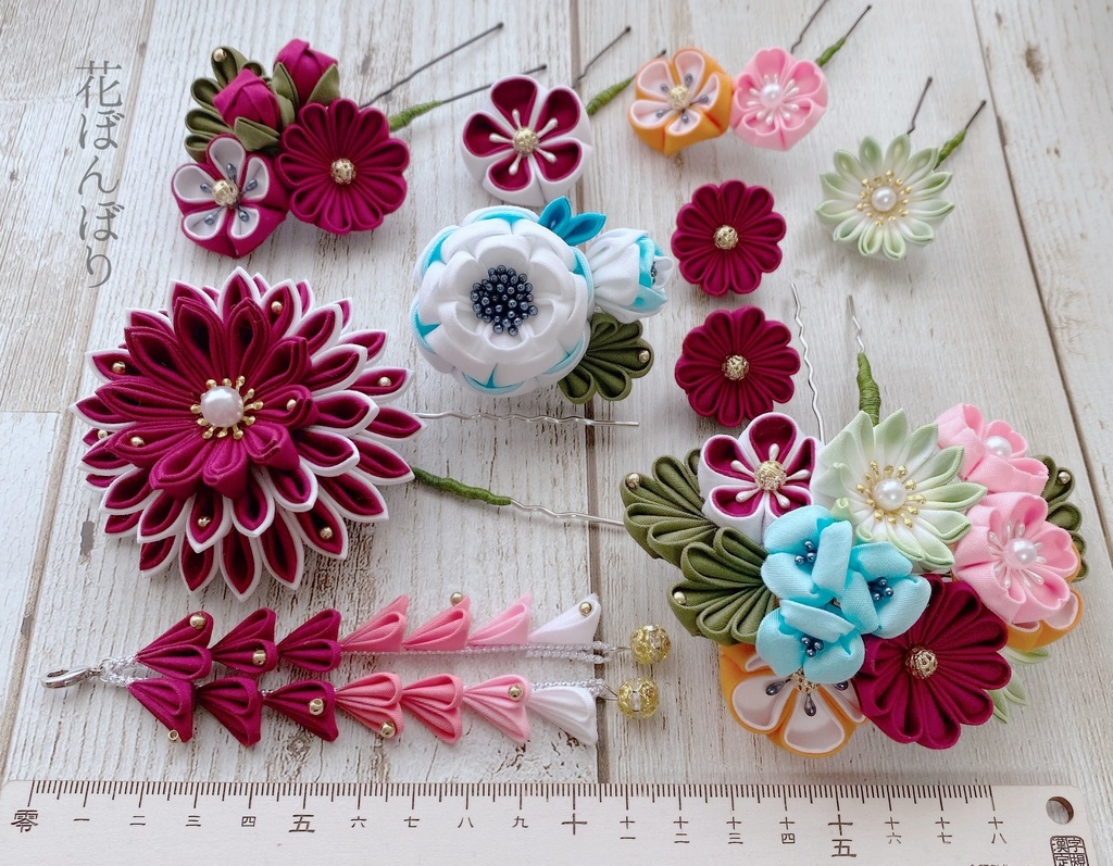 ❁﻿ はせがわ様 ❁﻿ 成人式 髪飾り 花りぼん 華やか目立つデカ髪飾り