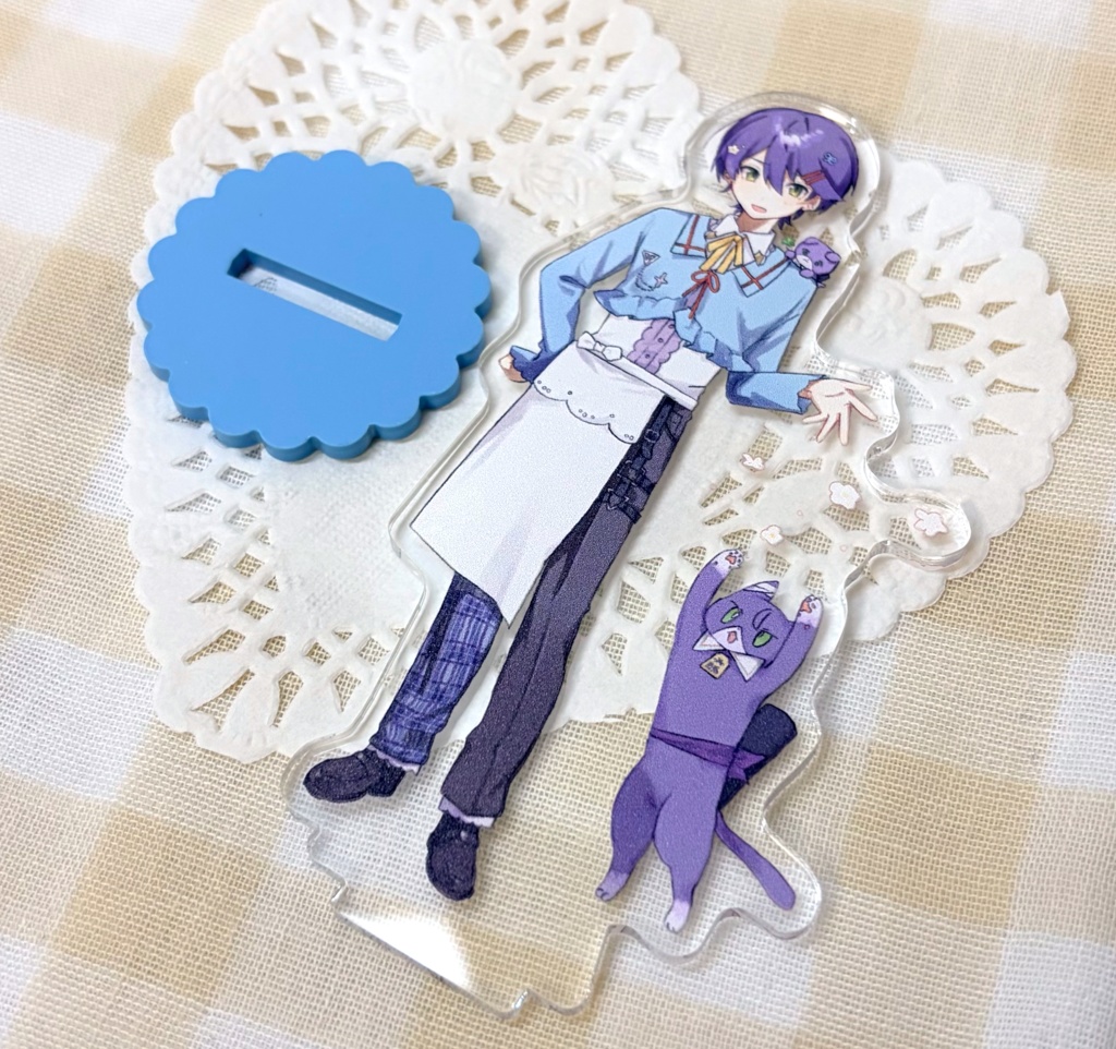 捏造服咎 アクリルスタンド
