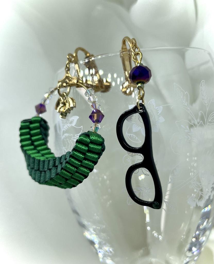 ヴィランズの手下イメージアクセサリー【Mr.ポライト】