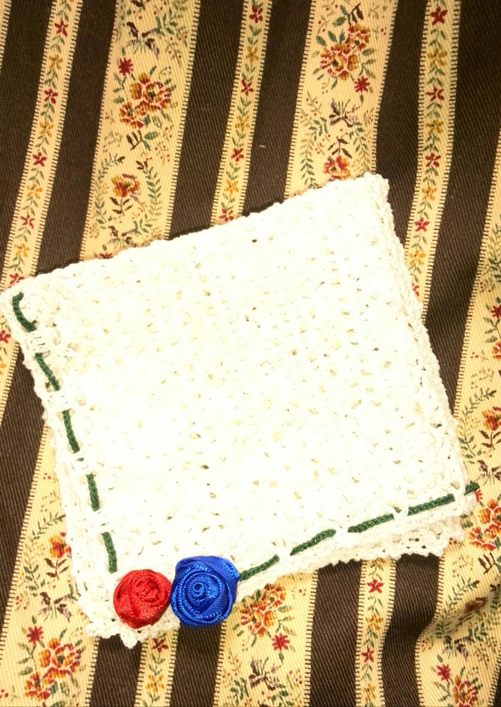 Ib風レースハンカチ