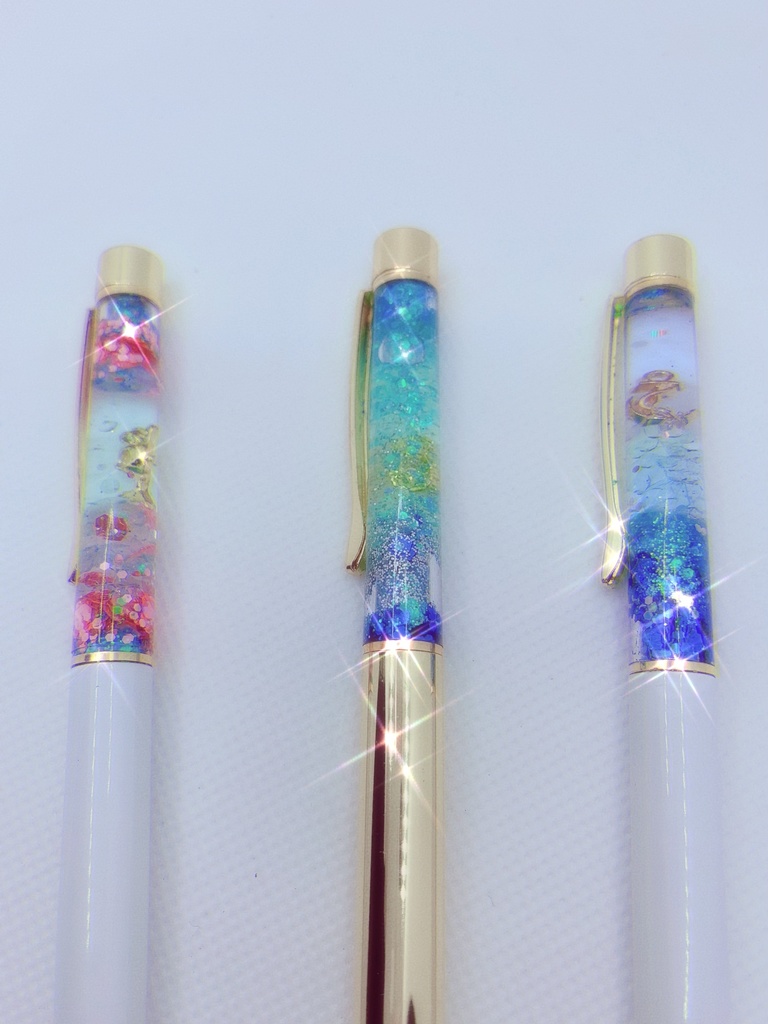 夏限定 キラキラマジカルボールペン