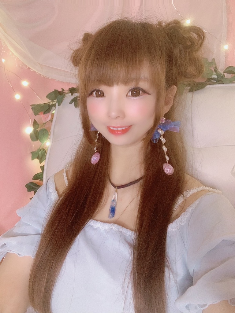 あなただけの為に作ります。キラキラレジンクリスタルペンダント