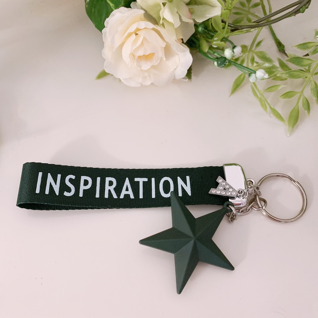 ビビビ✨インスピレーション星の🌌キーホルダー