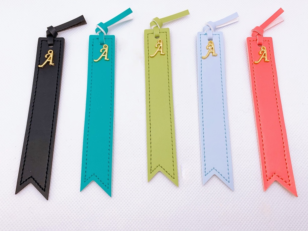 魔法の国の⭐️🪐BOOKしおり