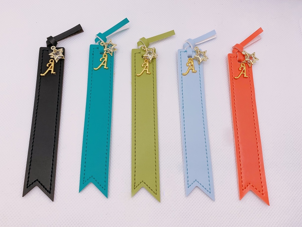 魔法の国の⭐️🪐BOOKしおり