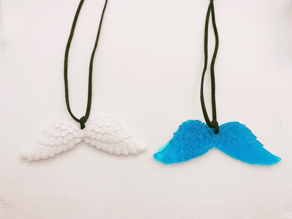Earth Angelの羽🌍👼✨ネックレス&キーホルダー