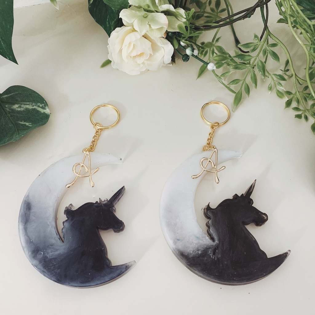 宇宙と月の幻想🌛🦄🧚♀️🧜♀️🐰キーホルダー