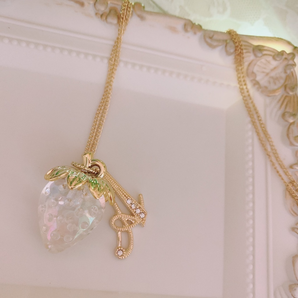 Space🍓strawberry🪐アクセサリーシリーズ　ペンダント