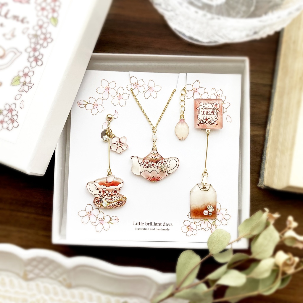 Teabag earring -sakura-｜桜ティーバッグイヤリング・ピアス〔紅茶