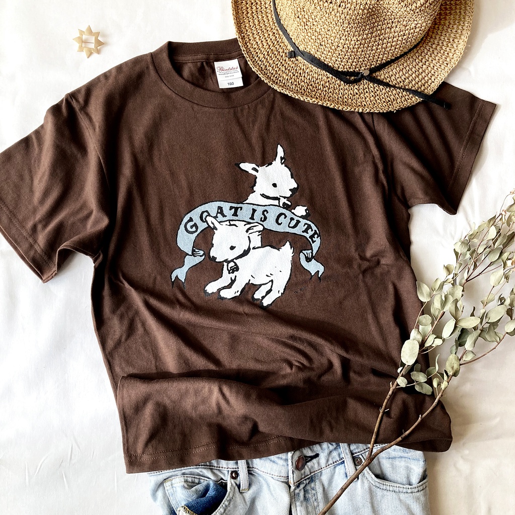 【5月下旬発送】Goat is cute Tシャツ(チョコ)|子やぎは可愛い〔動物シリーズ〕