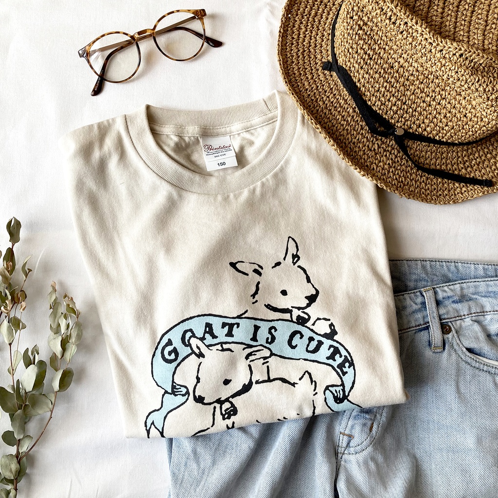 【9月下旬発送】Goat is cute Tシャツ(ミルクティ)|子やぎは可愛い〔動物シリーズ〕