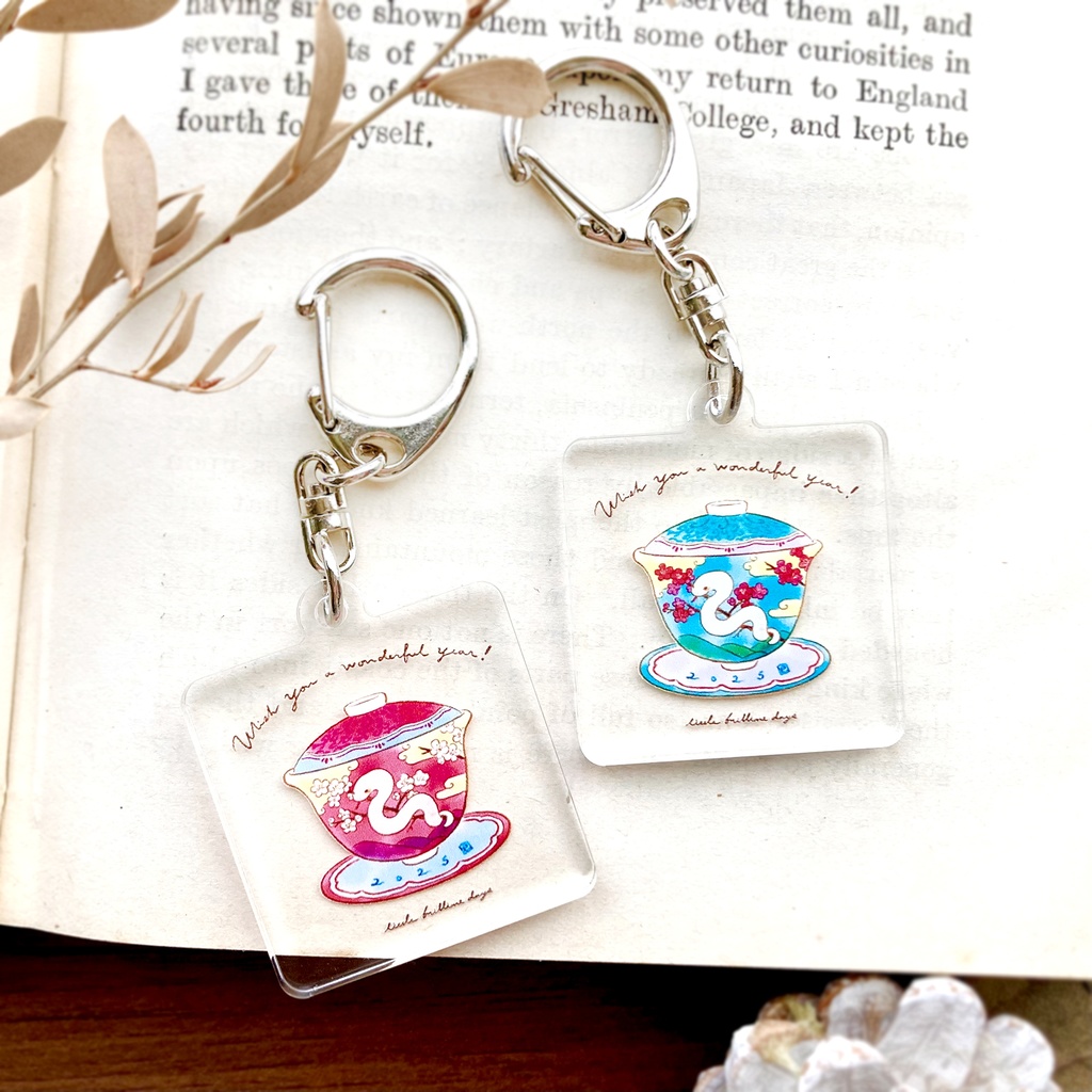 【受注制作】 白蛇茶器アクリルキーホルダー