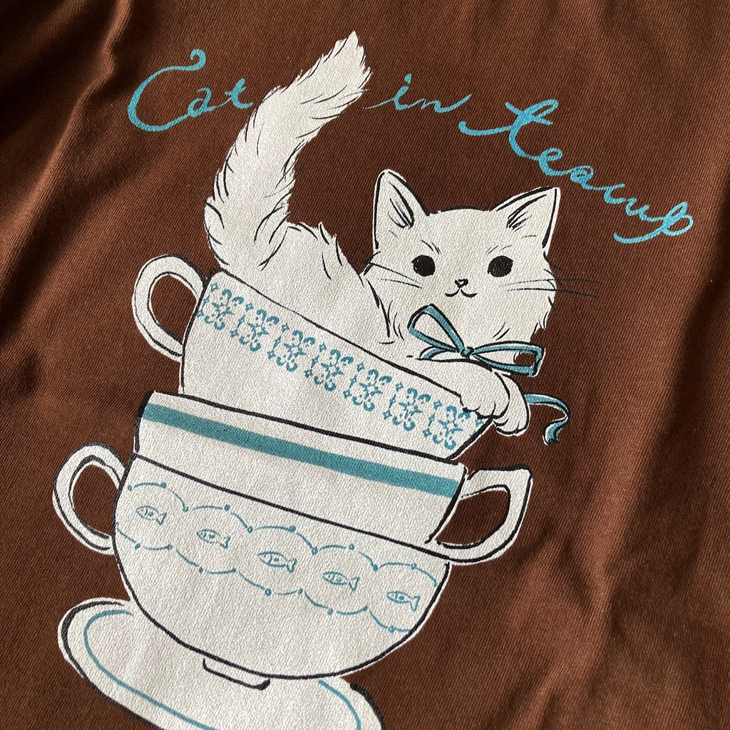 【7月中旬発送】猫ティーカップ Tシャツ(チョコ)|半袖〔動物シリーズ〕