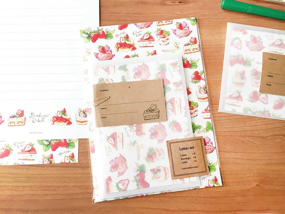 Letterset ”StrawberryCakes”