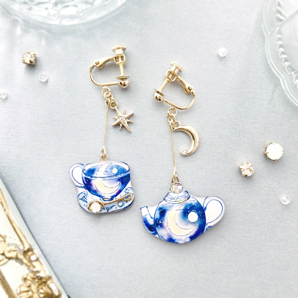 MoonTea earring|夜空と月のティーカップ&ポットイヤリング・ピアス〔紅茶シリーズ〕