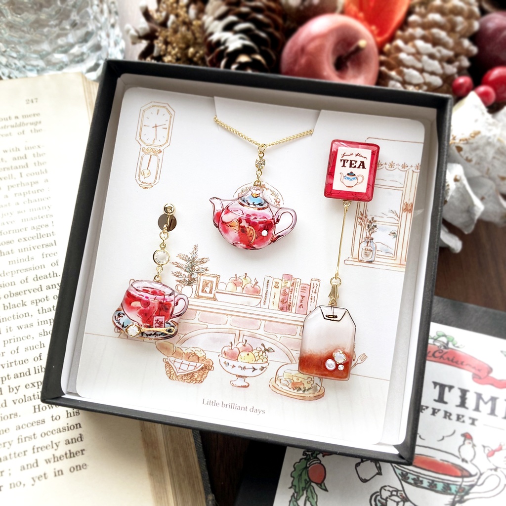 Teatime Christmas Coffret -RoseTea-｜クリスマスコフレ【ローズティー】（ティーカップのイヤリング・ピアス＆ネックレス）〔紅茶シリーズ〕