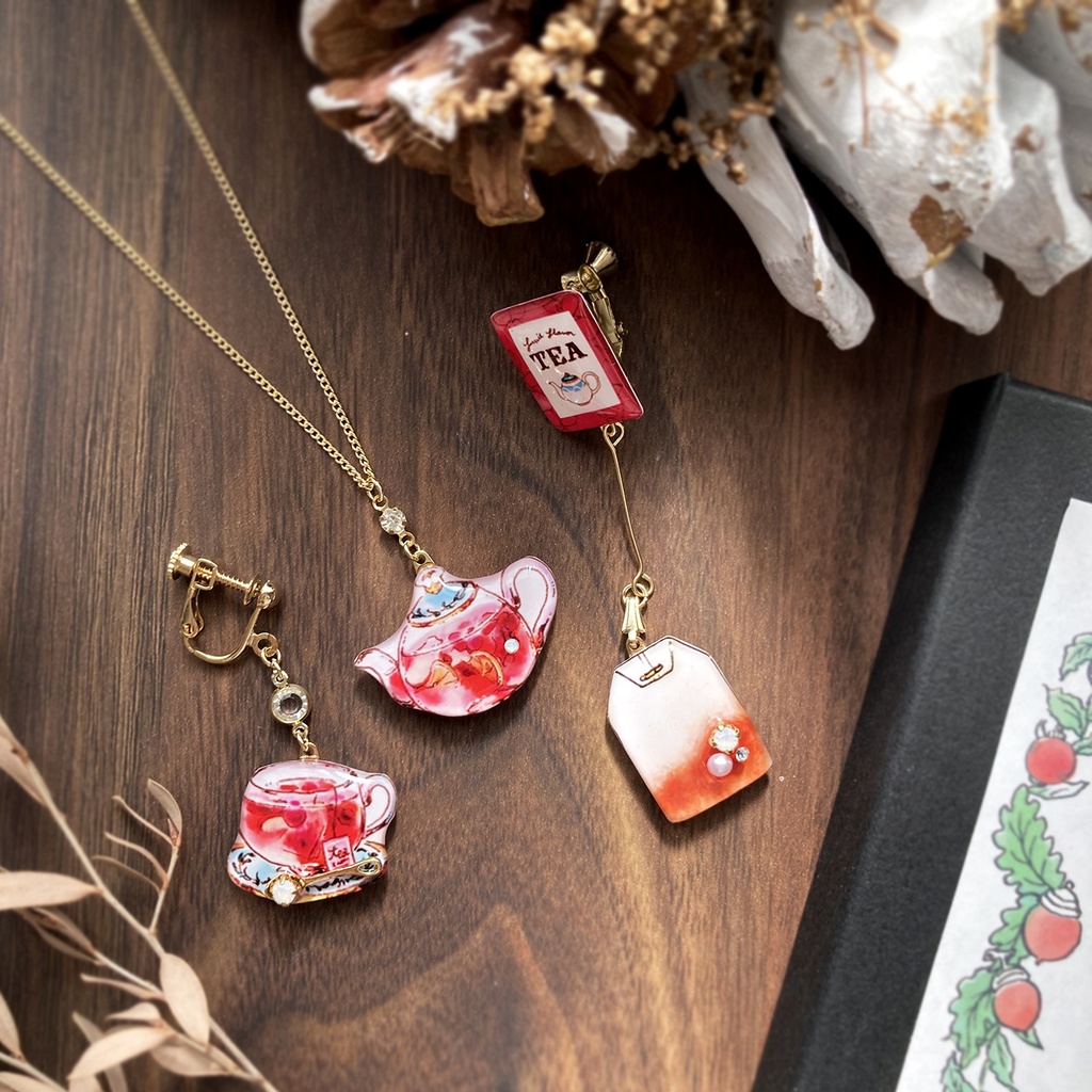 Teatime Christmas Coffret -RoseTea-|クリスマスコフレ【ローズティー】(ティーカップのイヤリング・ピアス&ネックレス)〔紅茶シリーズ〕