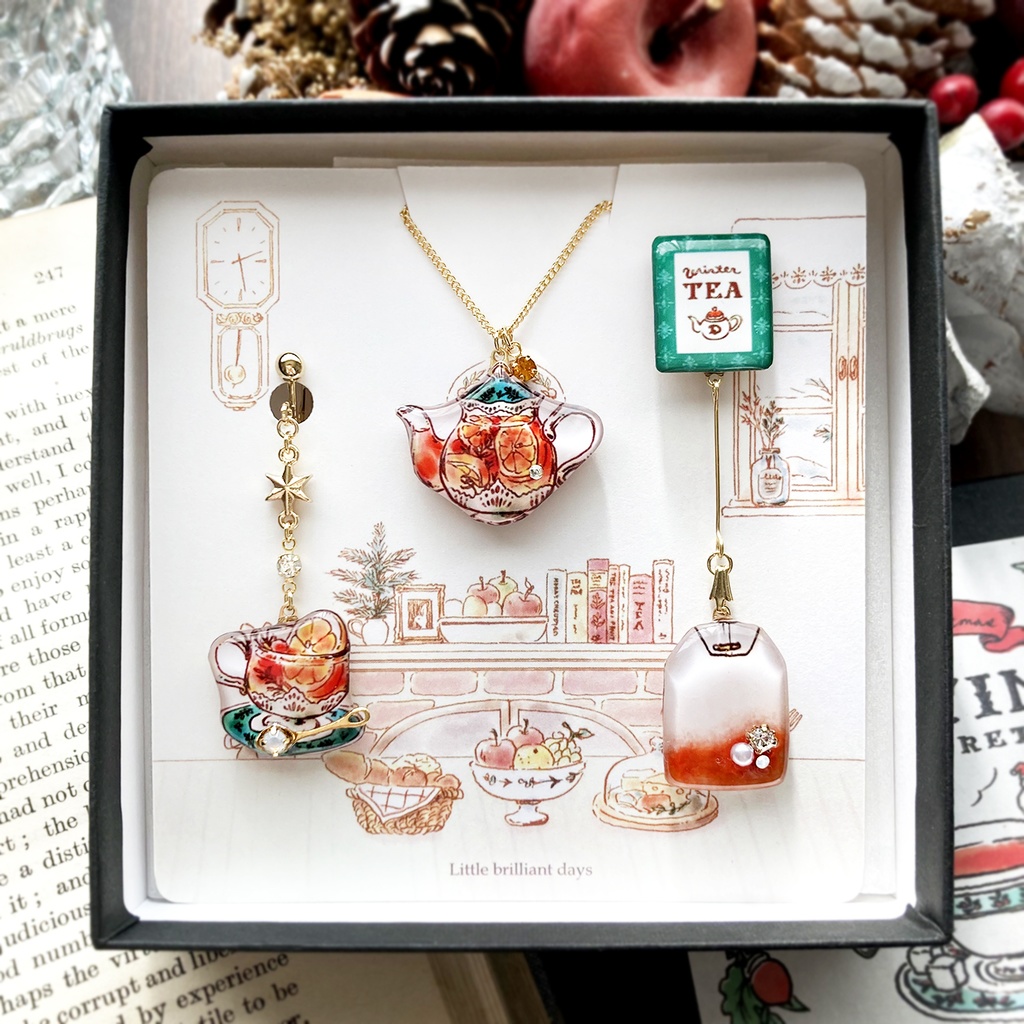 Teatime Christmas Coffret -OrangeTea-|クリスマスコフレ【オレンジティー】(ティーカップのイヤリング・ピアス&ネックレス)〔紅茶シリーズ〕