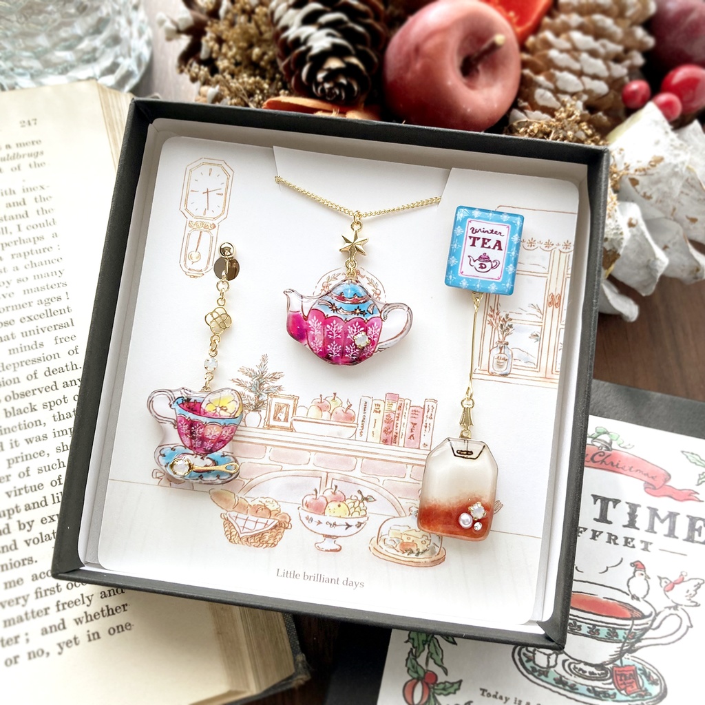 Teatime Christmas Coffret -PinkTea-|クリスマスコフレ【ピンクティー】(ティーカップのイヤリング・ピアス&ネックレス)〔紅茶シリーズ〕