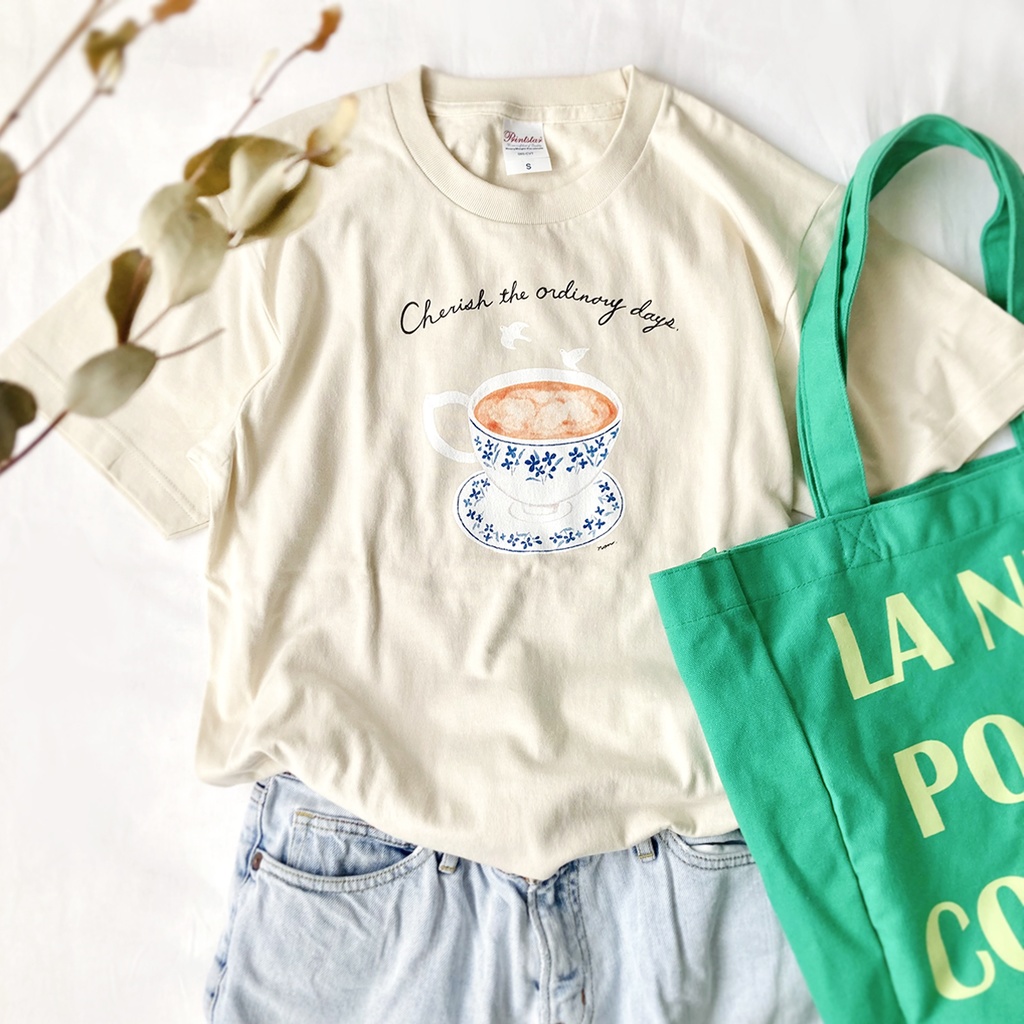 【5月下旬発送】鳥とティーカップTシャツ(ミルクティ)《Tea-shirt》|紅茶
