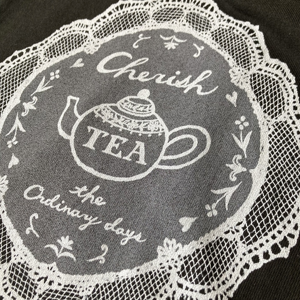 【5月下旬発送】レースTシャツ(スモーキ)《Tea-shirt》|紅茶