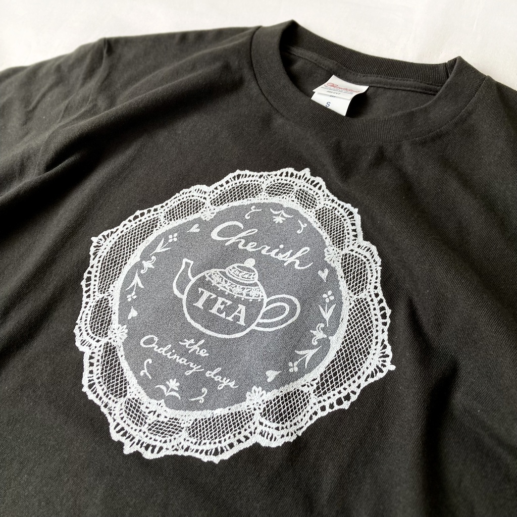 【5月下旬発送】レースTシャツ(スモーキ)《Tea-shirt》|紅茶