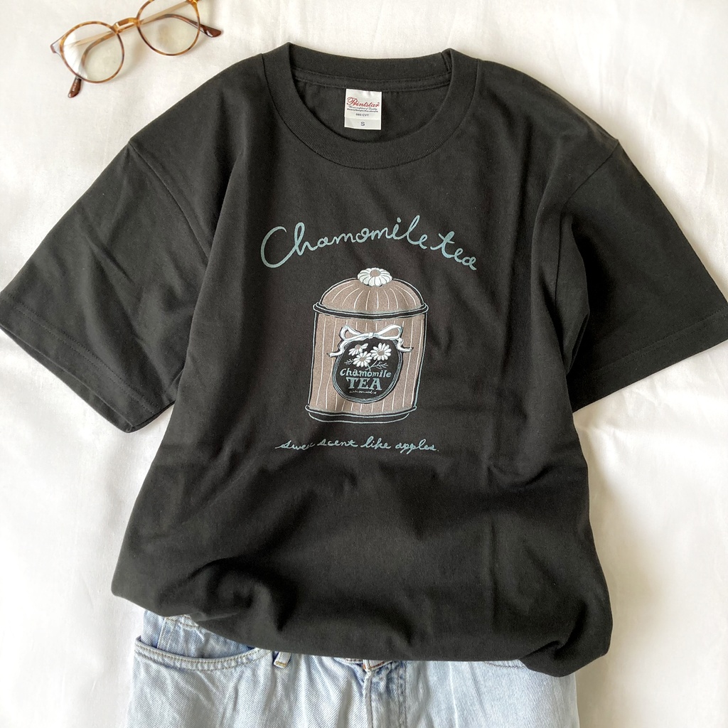 【7月下旬発送】カモミールTシャツ(スモーキ)《Tea-shirt》|紅茶