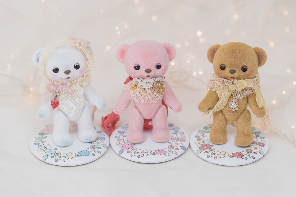 【マグネットスタンド】簡易ドールスタンド