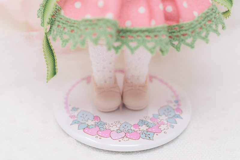 【マグネットスタンド】簡易ドールスタンド