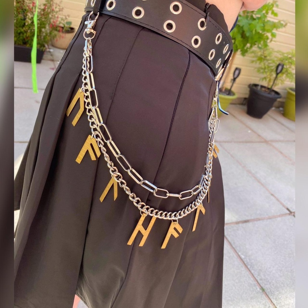 ᚢᚨᛚᚺᚨᛚᛚᚨ / Valhalla - Handmade Drum Cymbal Hip Chain