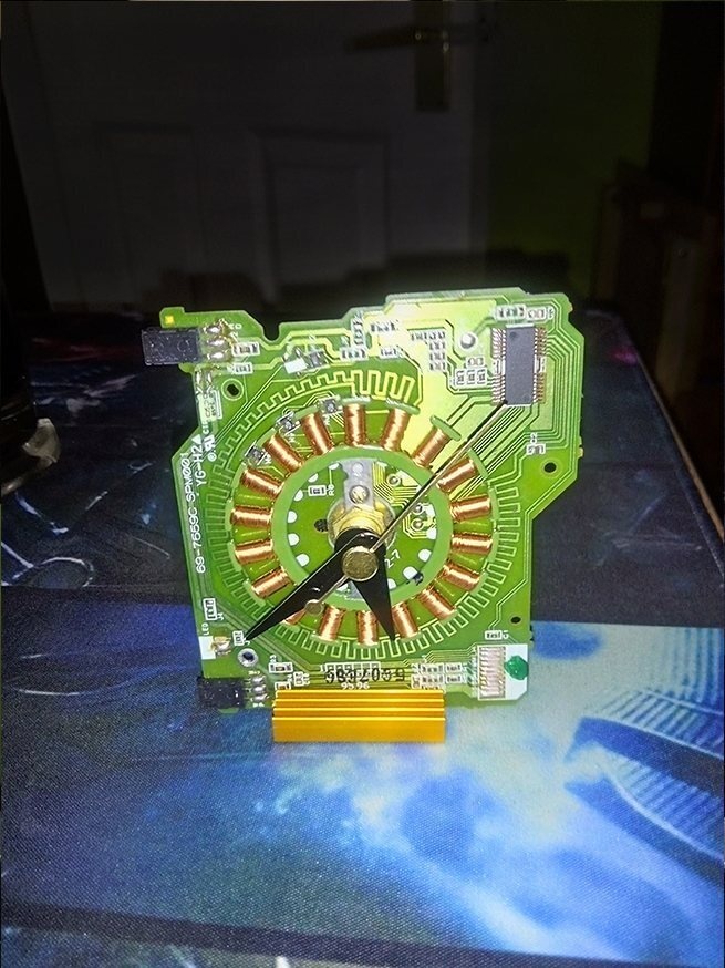 Floppy Drive Desktop Clock