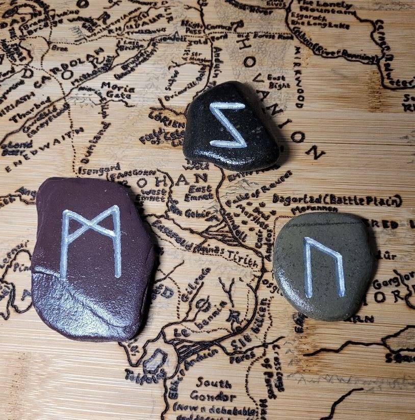 14x Collection of Engraved Single Rune Stones