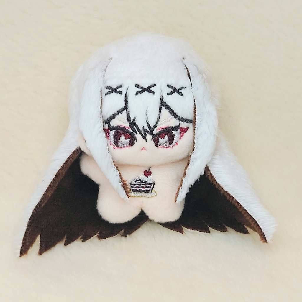 ハンドメイドぬいぐるみ シュヴァルツヴェルダー・キルシュトルテ