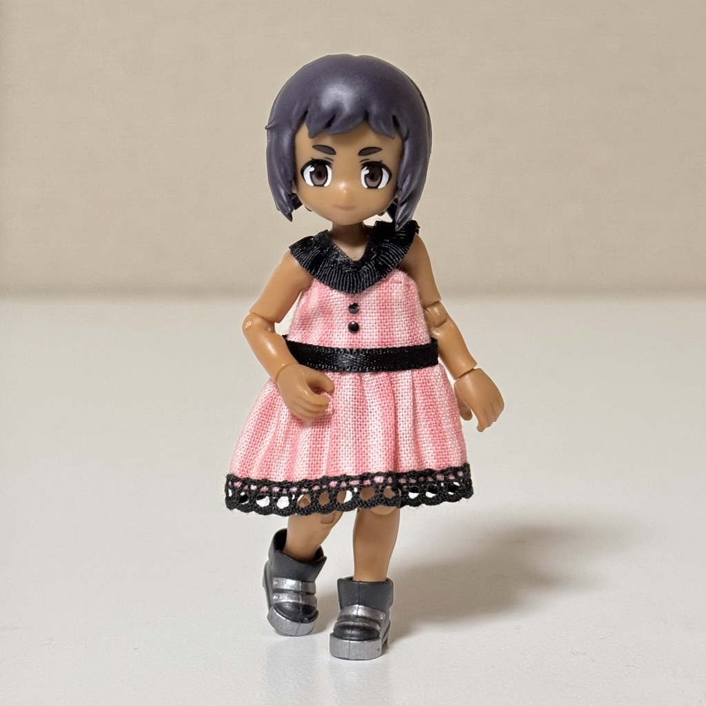 フリル襟ワンピース・ピンク