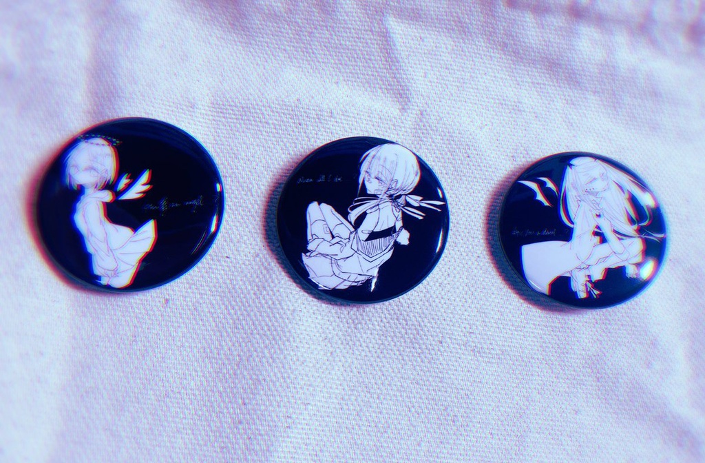 「天使と悪魔と少女」缶バッジ