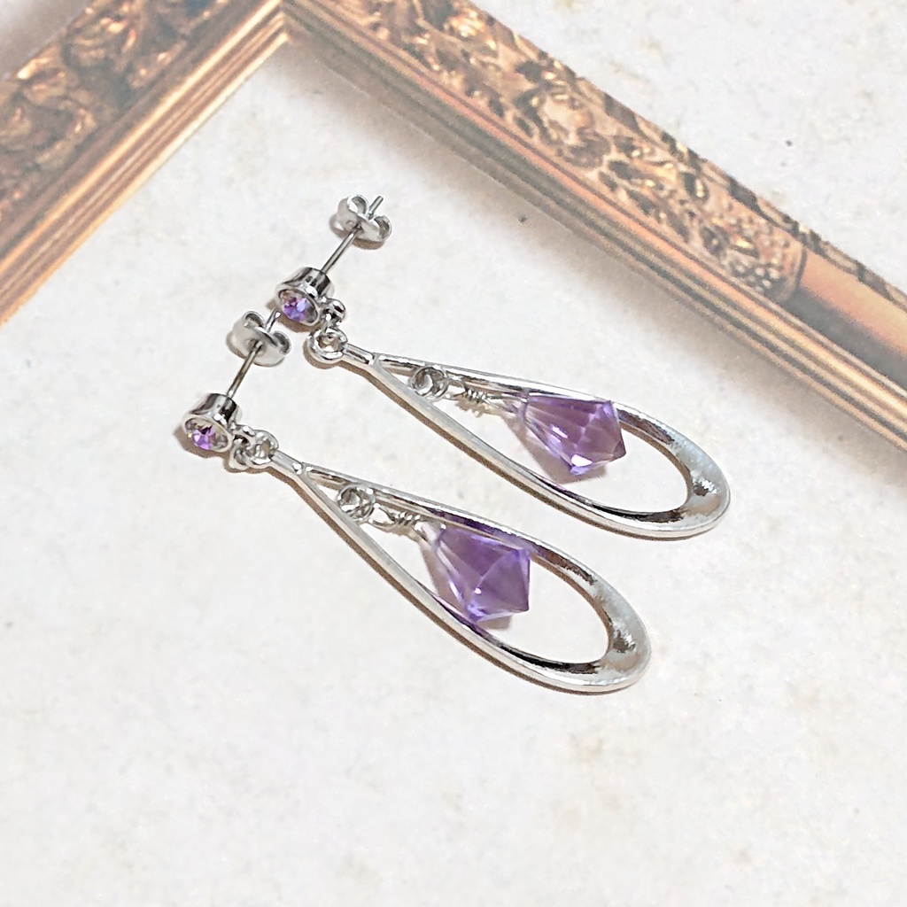 宝石質 アメジストピアス ②