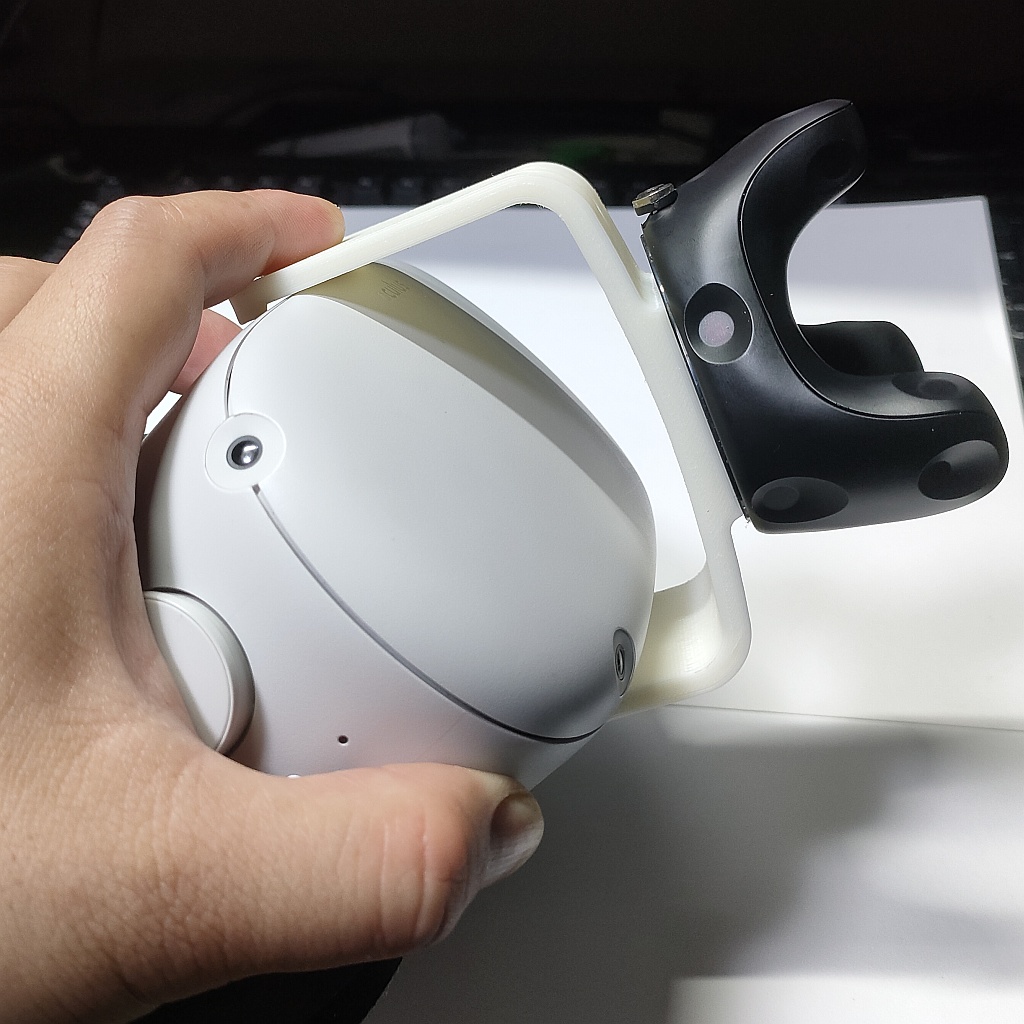 Quest2用トラッカーマウンタ